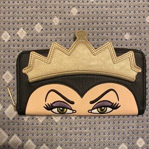 Evil Queen Loungefly wallet